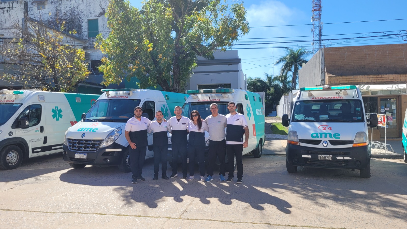 Equipo AME24 con ambulancias
